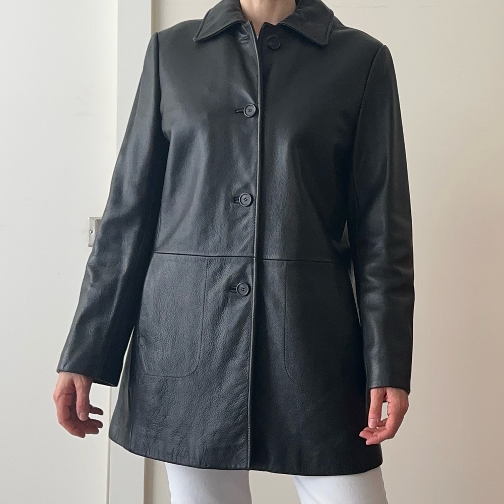 Danier Women's Black Leather Jacket